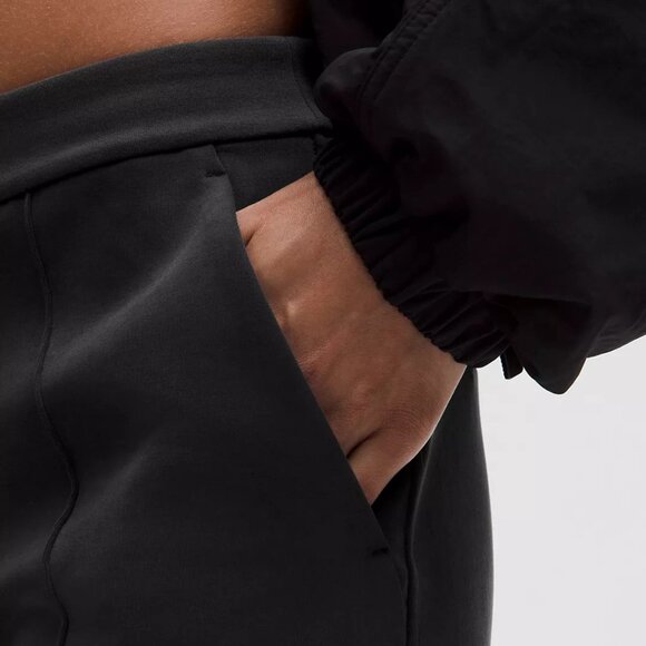 Lululemon Softstreme Pintuck Mid-Rise Pant - Black - Picture 8 of 9